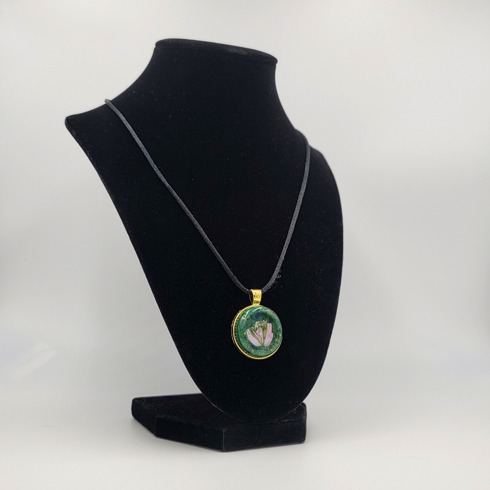 Handmade Window Gem - Picture 5 of 6
